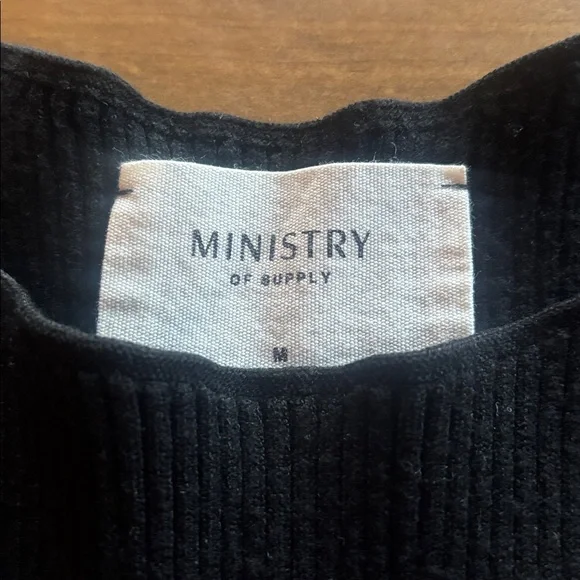 Ministry of Supply Black Ribbed Knit Top (Made in USA) - Picture 2 of 4